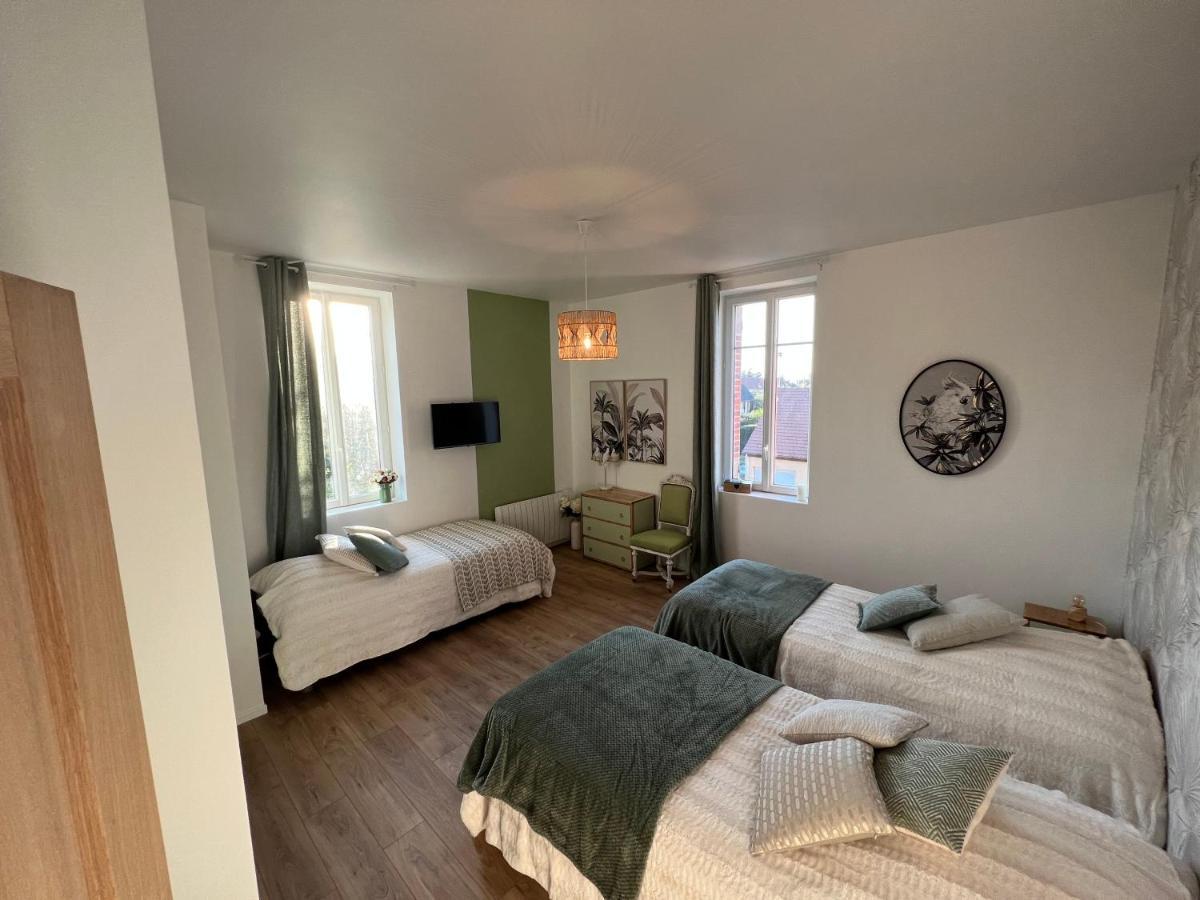 Chateau Segot Neuilly-le-Réal 外观 照片